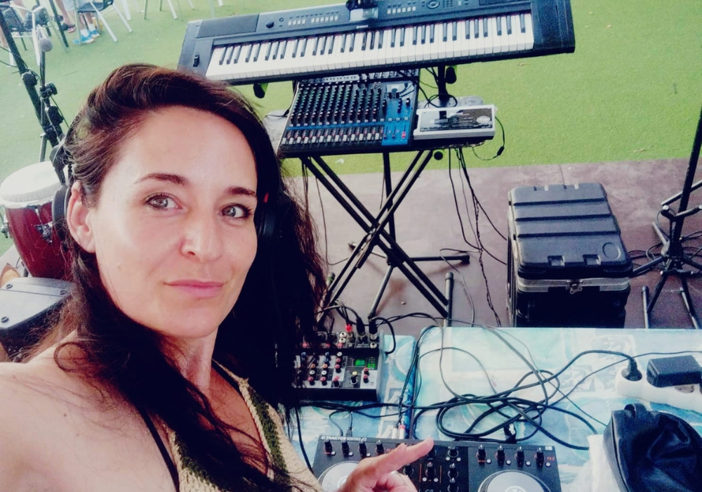 DJ: Terraceo con Love Warrior